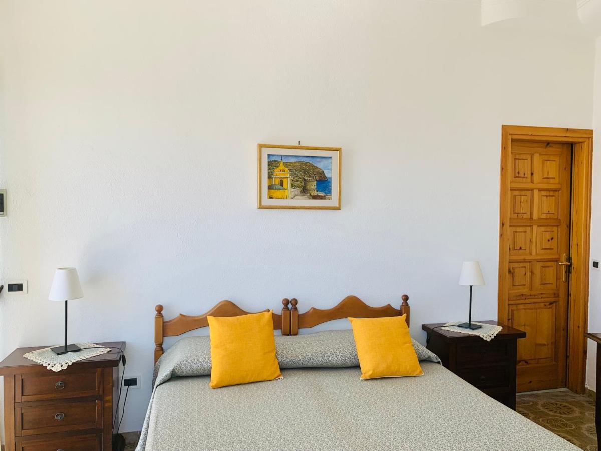 Pensione Casa Verde Sant'Angelo  Buitenkant foto